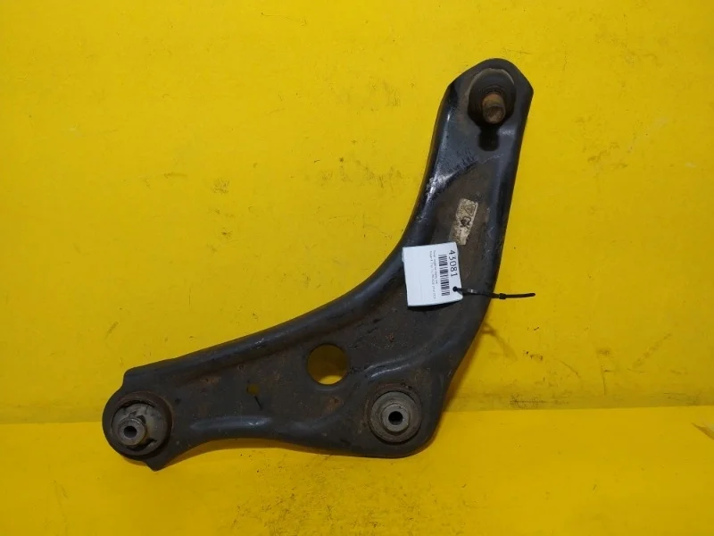 Рычаг подвески Nissan Qashqai J11 2014-2016