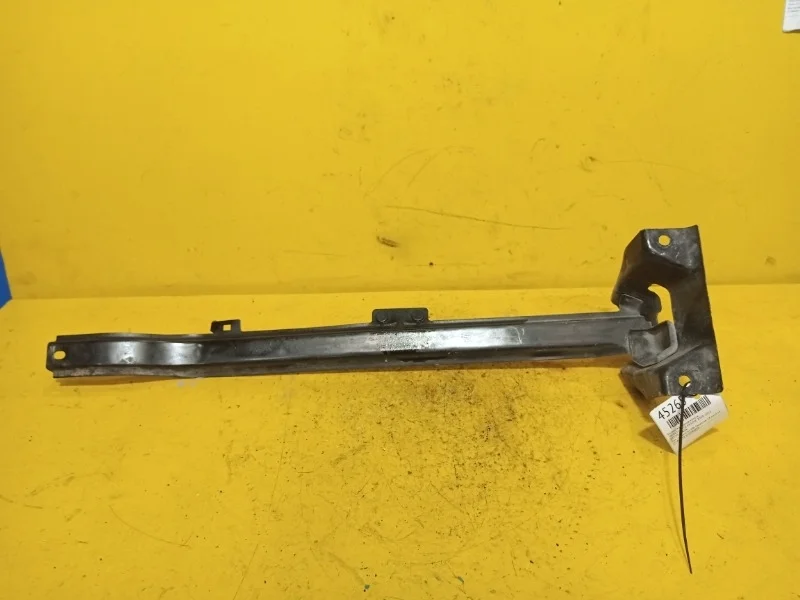 Кронштейн замка капота Infiniti QX70, FX 2008-2013