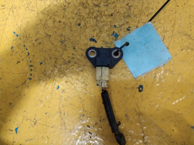 Датчик удара Nissan Teana J32 2008-2014