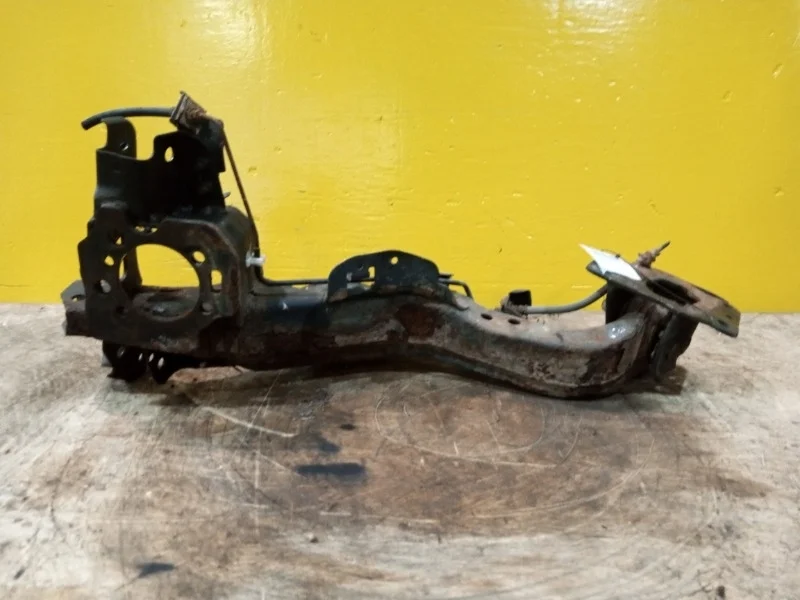 Рычаг продольный Nissan X-Trail T31, Qashqai J10, +2 2007-2014