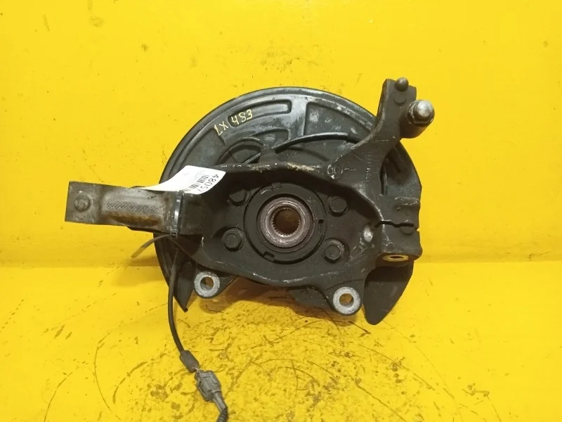 Кулак поворотный Nissan Altima L32 2007-2012