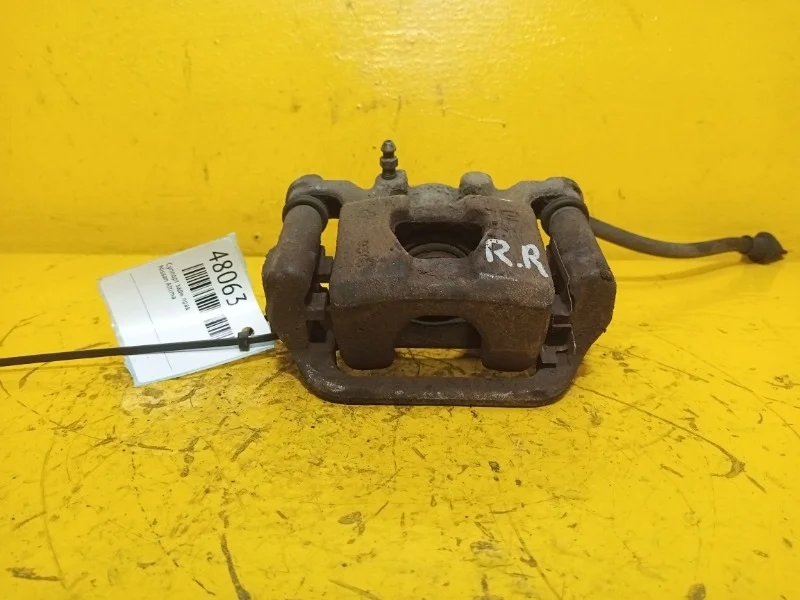 Суппорт Nissan Altima L32 2007-2012