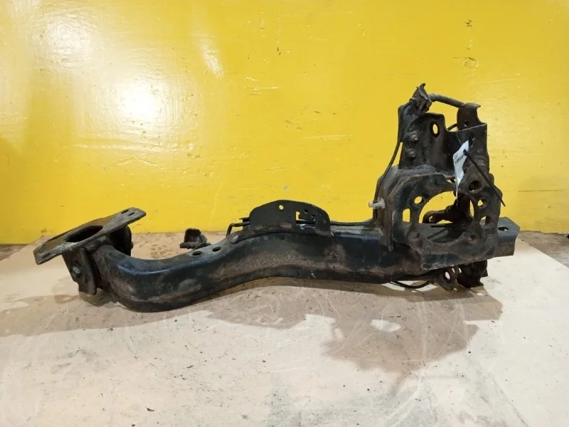 Рычаг продольный Nissan Qashqai J10, +2, X-Trail T31 2007-2014