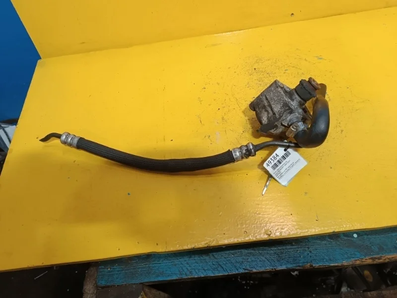 Насос гидроусилителя гур Volvo S60, S80, V70, XC70, XC90 2000-2010