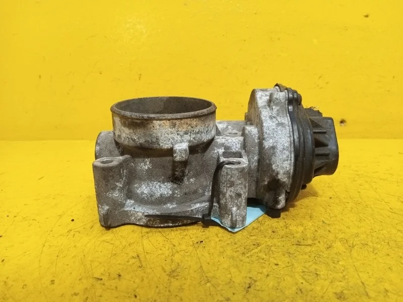 Дроссельная заслонка Ford Focus 2 2005-2011