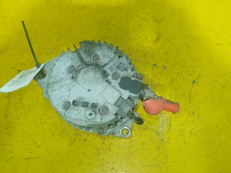 Генератор Nissan X-Trail T30 2000-2007