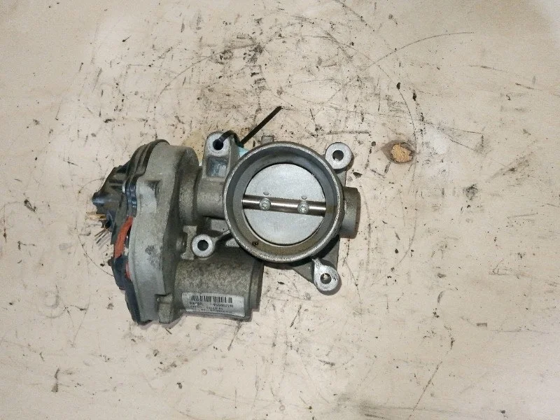 Дроссельная заслонка Ford Focus 2 2005-2011