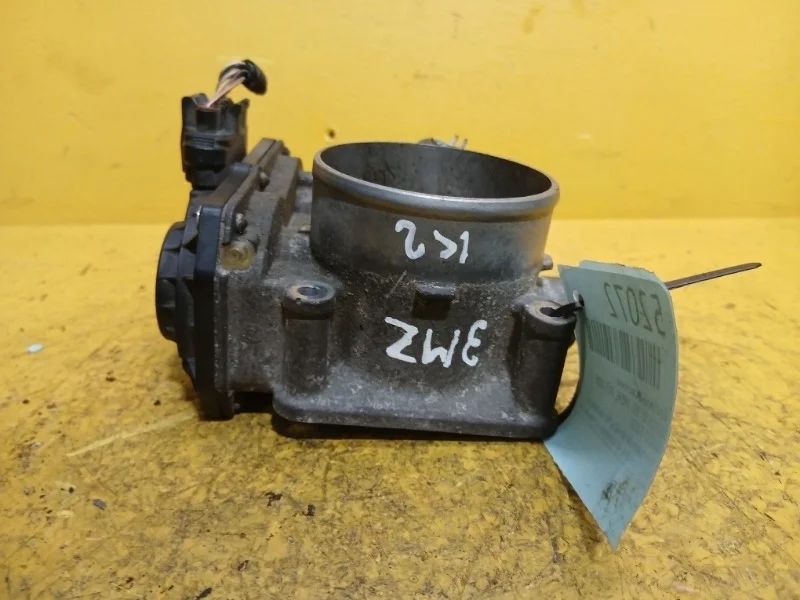 Дроссельная заслонка LEXUS RX 330 2003-2008