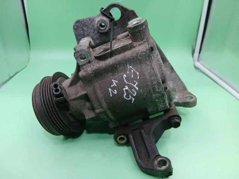 Компрессор кондиционера Subaru Forester, Legacy, Outback 2003-2007