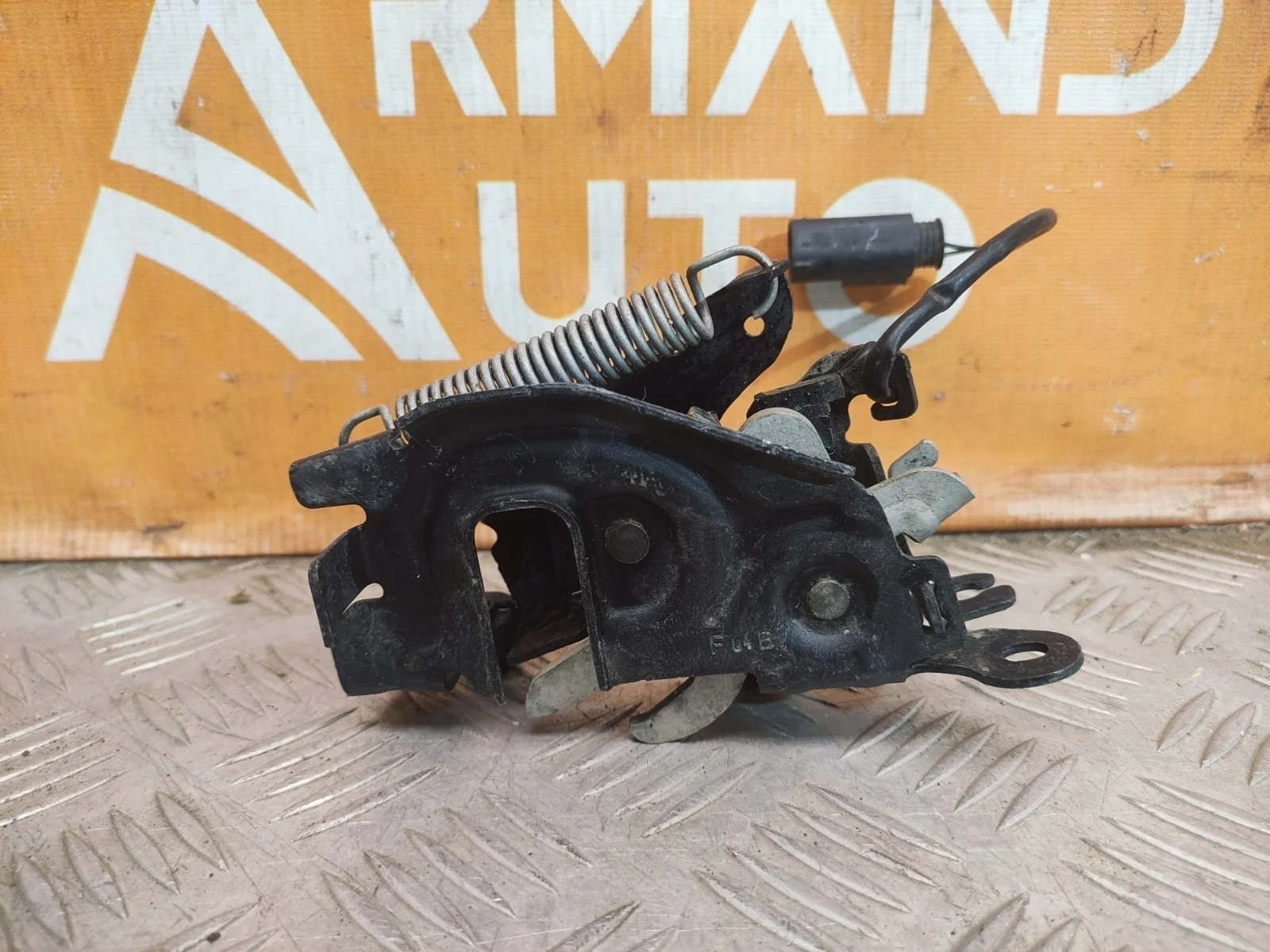 Замок капота BMW X3 2017-нв G01