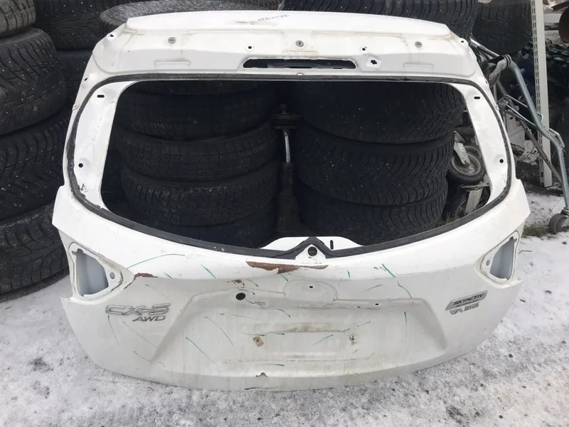 Дверь багажника Mazda Cx-5 KDZ16202XD 1