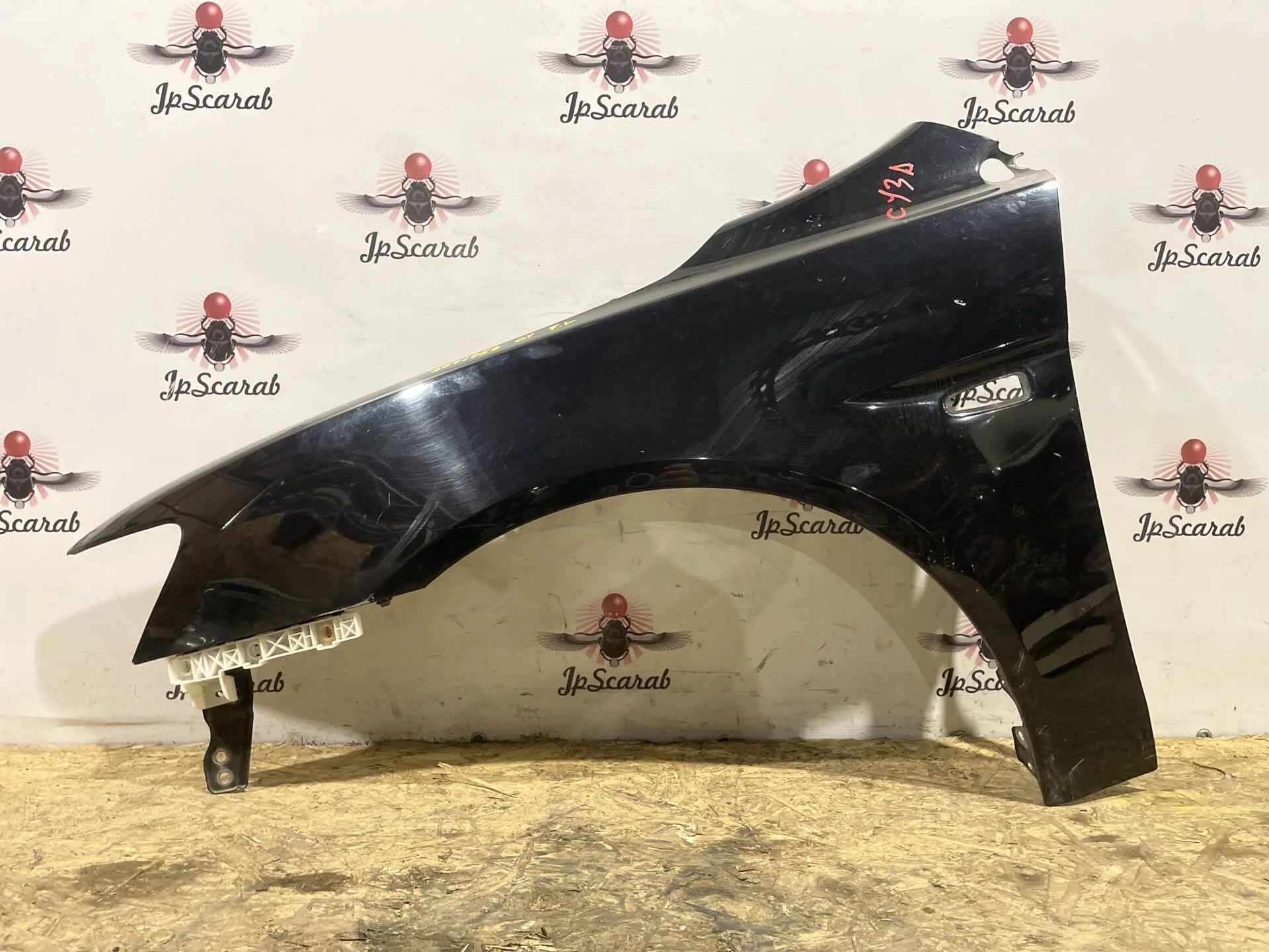 Крыло переднее левое Mitsubishi Lancer 10 CY