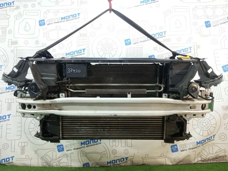 Рамка радиатора Volvo Xc60 30762259 DZ47 B4204T7