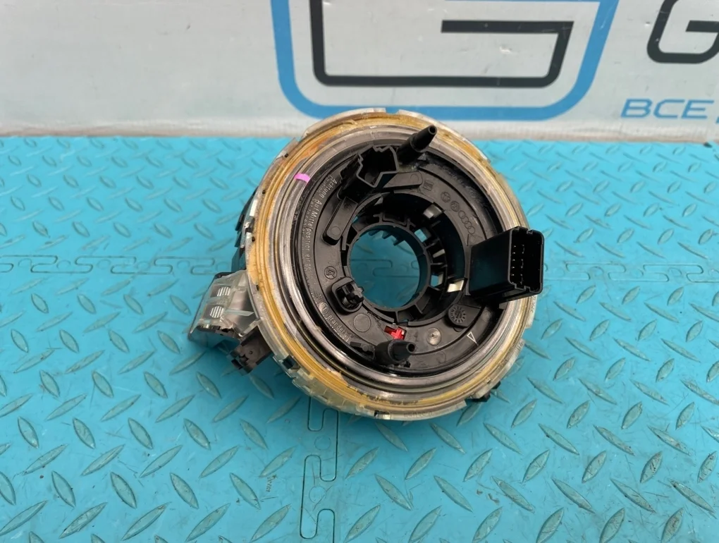 Шлейф подрулевой Audi A8 2005 4E0953541B D3 BFM 4.2