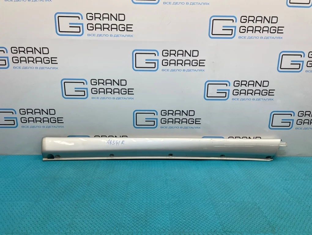 Порог Mercedes-Benz Ml-Class 2002 A1636900240 W163 112.942 3.2, правый