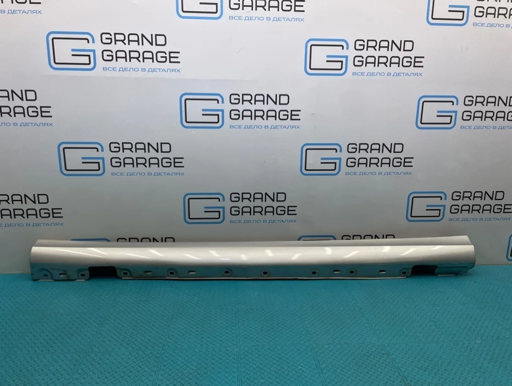 Порог Mercedes-Benz C-Class 2006 A2036981354 W203 272.920 2.5, левый