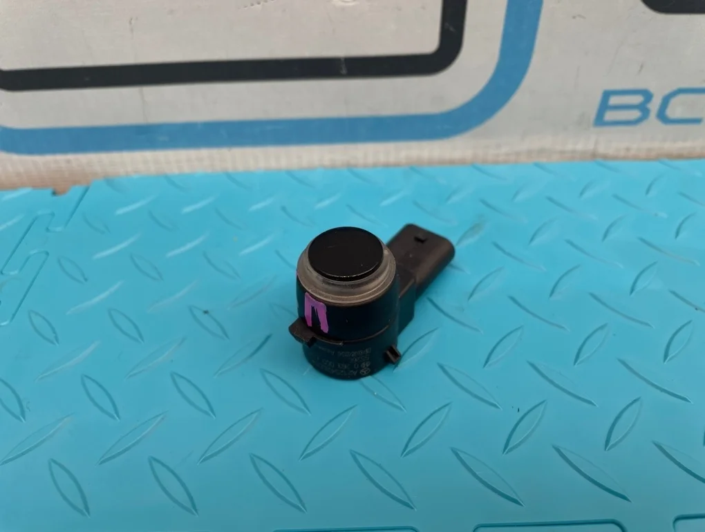 Датчик парктроника Mercedes-Benz A-Class 2010 A2125420018 W169 266.940 1.7