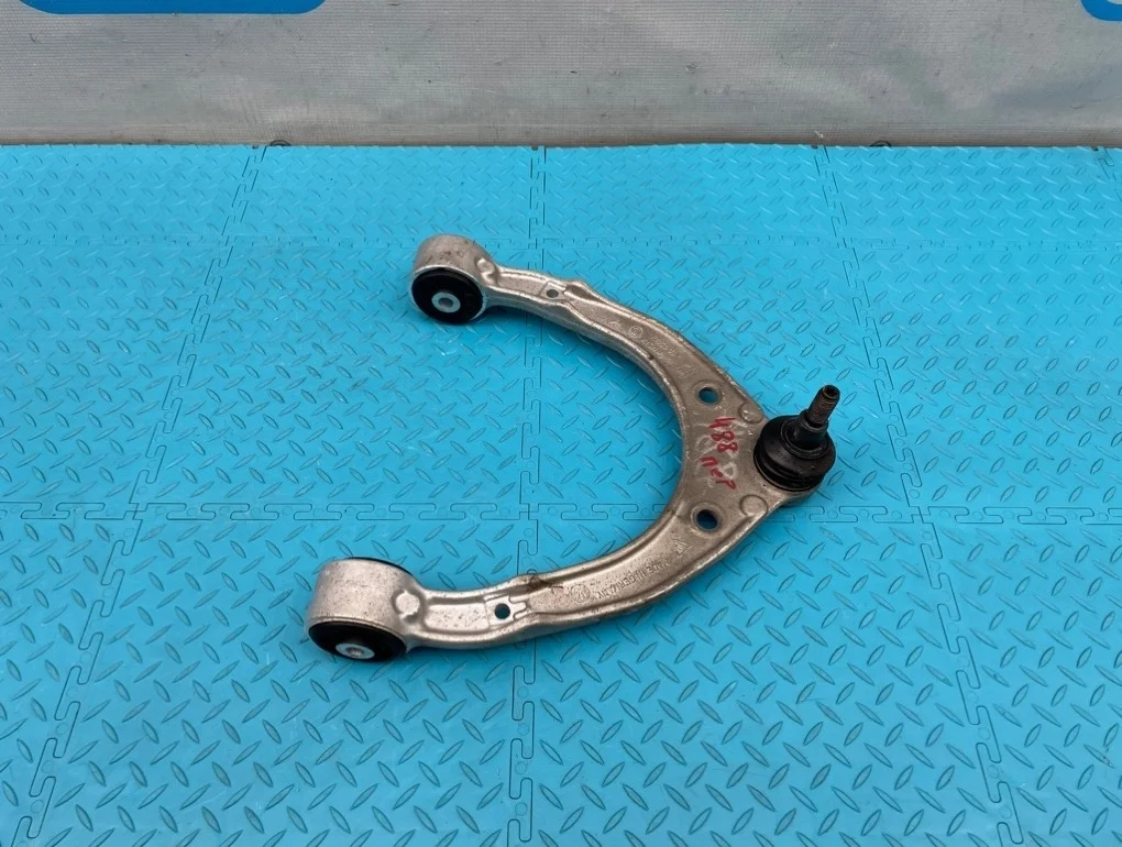 Рычаг Audi Q7 2011 7L0407021B 4LB CJTC 3.0, передний
