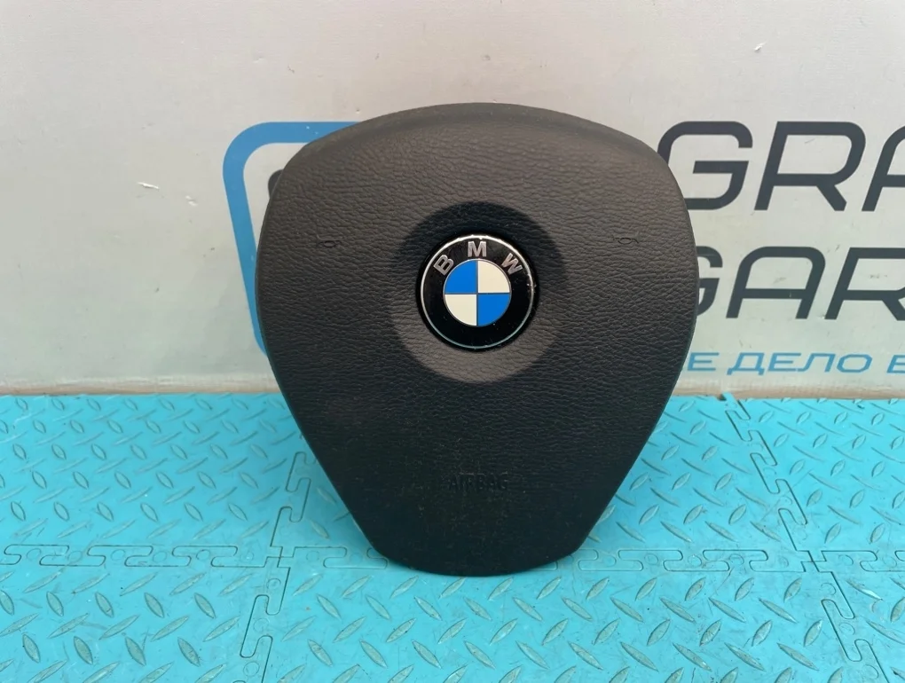 Подушка безопасности в руль Bmw X3 2007 32306884668 E83 N52B25A 2.5