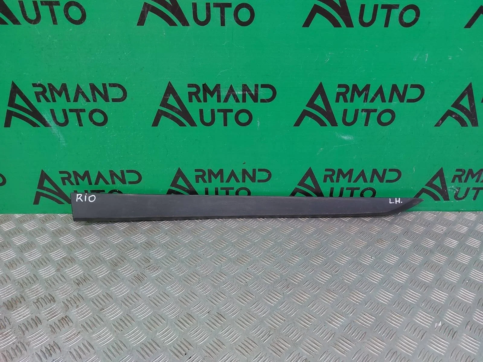 Молдинг двери Kia Rio 2017-нв 4 FB