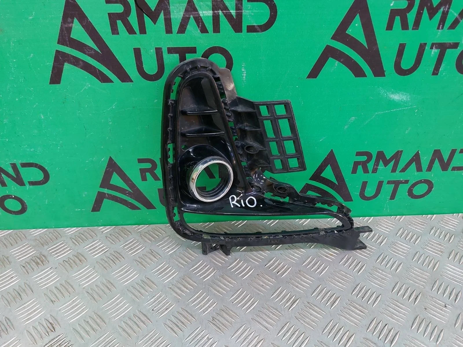 Окантовка птф Kia Rio 2017-2020 4 FB