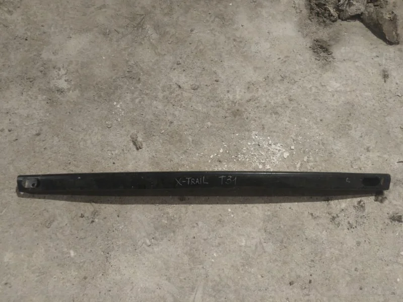 Усилитель бампера задний Nissan X-Trail T31