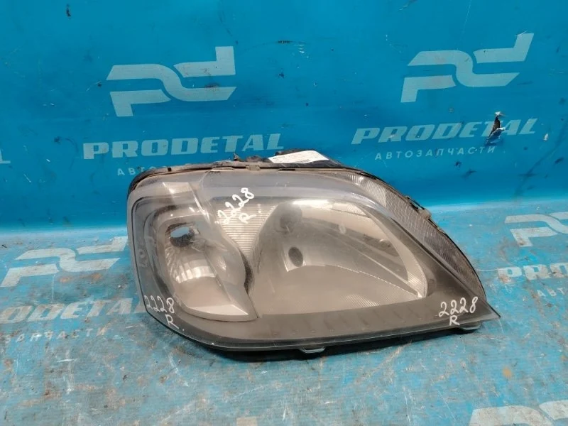 Фара правая Renault Logan 2005-2014