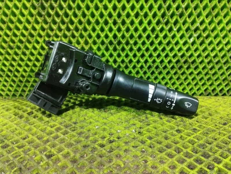 Подрулевой переключатель дворников Hyundai Solaris 1 2016 934201R710 СЕДАН G4FA