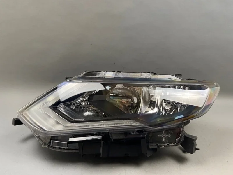 Фара Nissan X-Trail 2017-2022 260606FP1A T32, левая