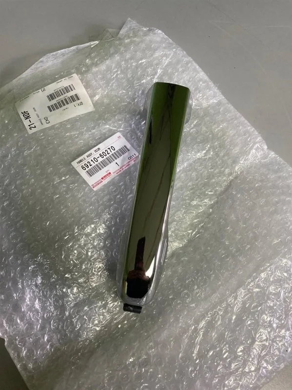 Ручка двери наружная Toyota Land Cruiser 200 6921060270 4