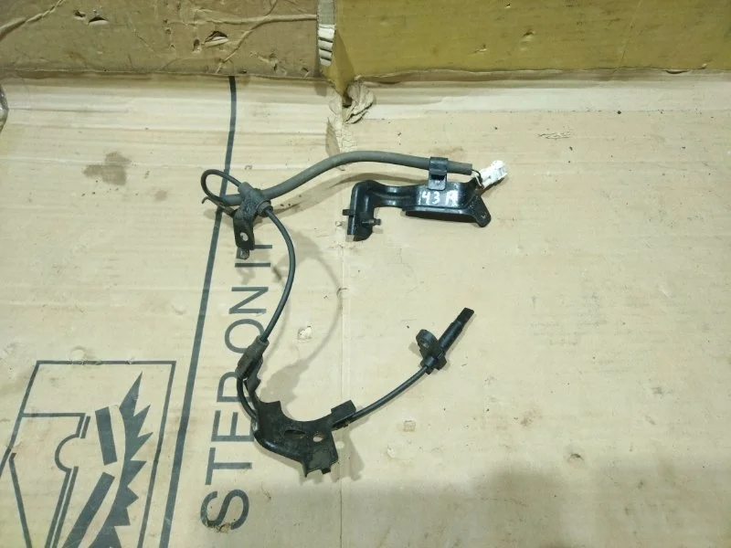 Датчик ABS Toyota Highlander 2014 895450E020 GSU55 2GR-FE 3.5, задний правый