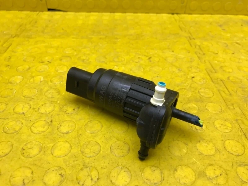 Насос омывателя Skoda Octavia 2018 1K6955651 5E3 CJS 298666