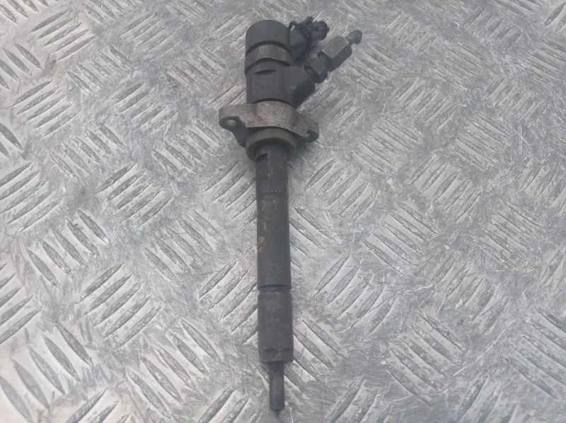 Форсунка топливная Peugeot Partner 2007 0445110259 9HZ