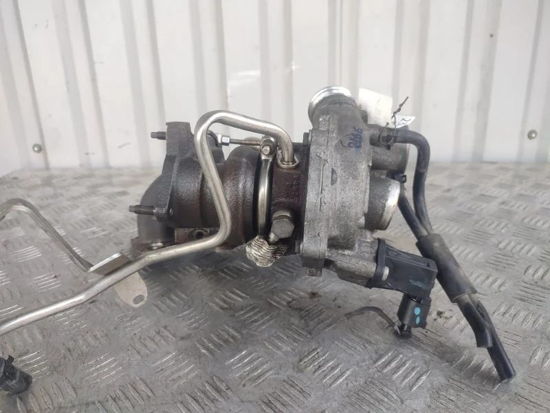 Турбина Volkswagen Golf 2012 03C145701T 5 CAV