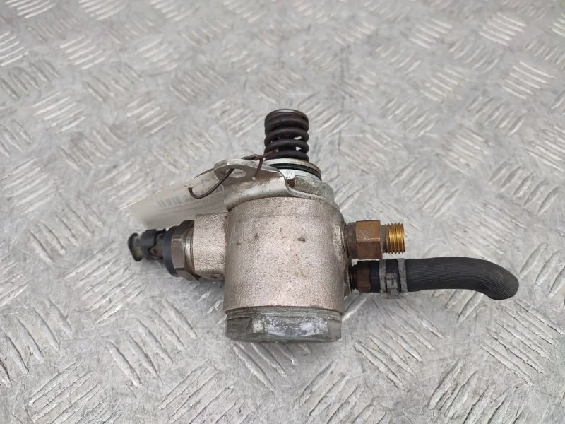 Топливный насос высокого давления Skoda Octavia 03C127026D CBZ