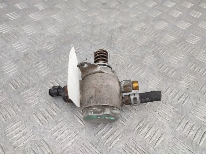 Топливный насос высокого давления Skoda Octavia 03C127026D CBZ