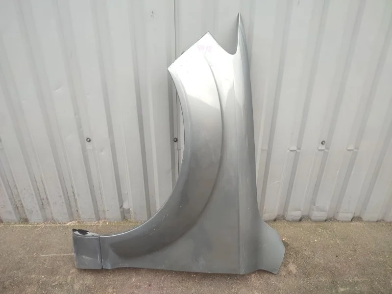 Крыло Audi Q7 4L0821101 4L, переднее левое