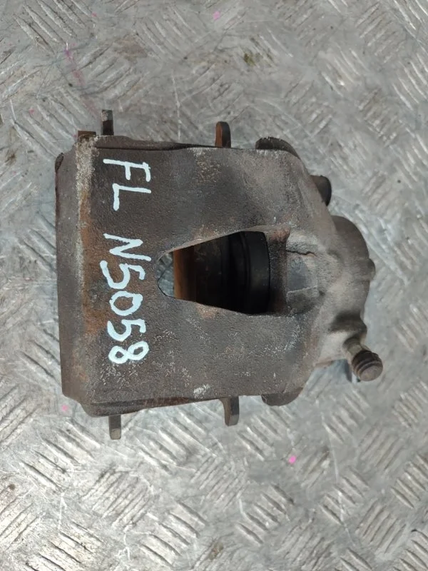 Суппорт тормозной Skoda Yeti 2012 1K0615123D 5L, передний левый