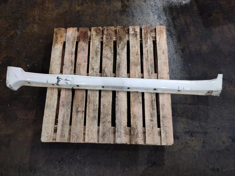 Накладка на порог наружная Toyota Land Cruiser 7586060040 200, левая