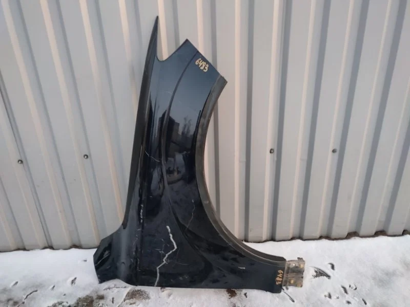 Крыло Audi Q7 4L0821102 4L, переднее правое