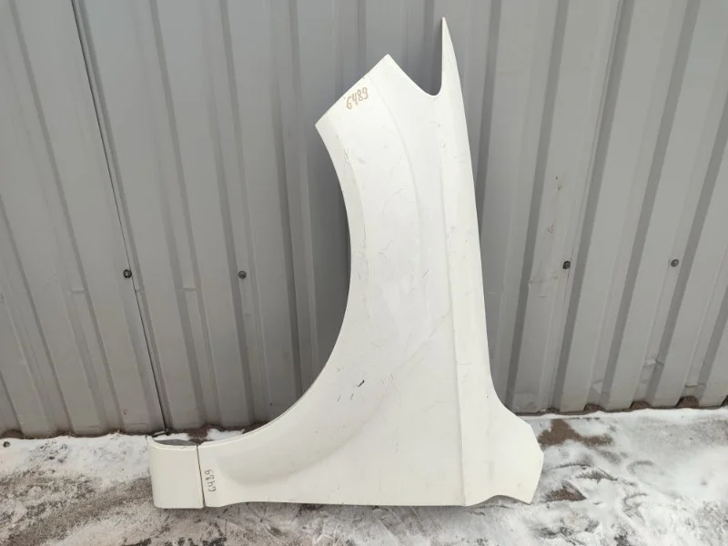 Крыло Audi Q7 4L0821101 4L, переднее левое