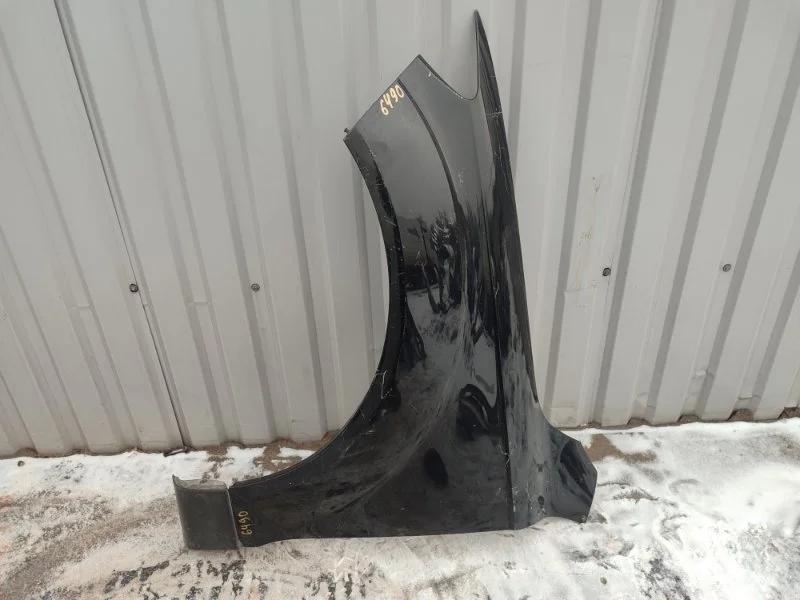 Крыло Audi Q7 4L0821101 4L, переднее левое