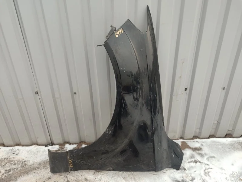 Крыло Audi Q7 4L0821101 4L, переднее левое