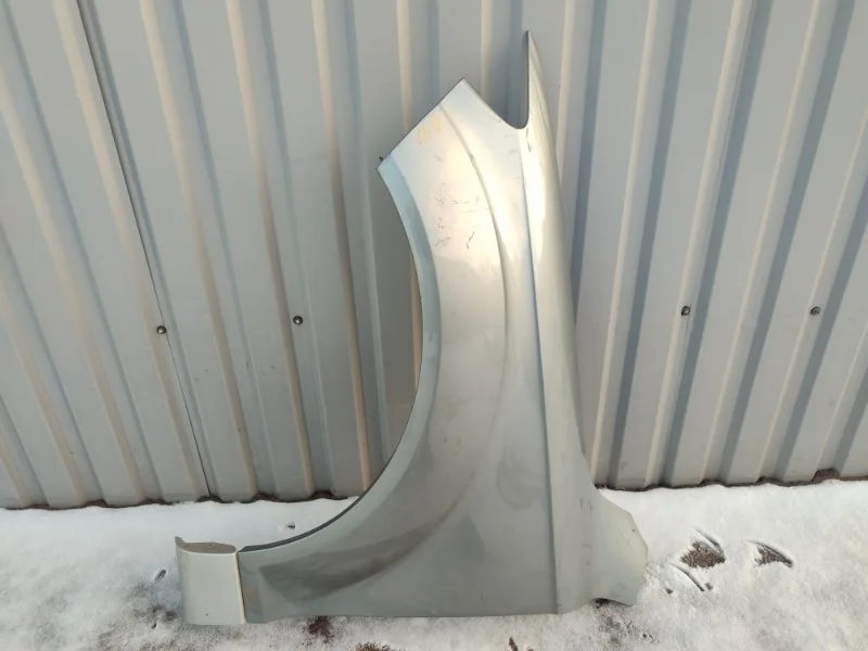 Крыло Audi Q7 4L0821101 4L, переднее левое