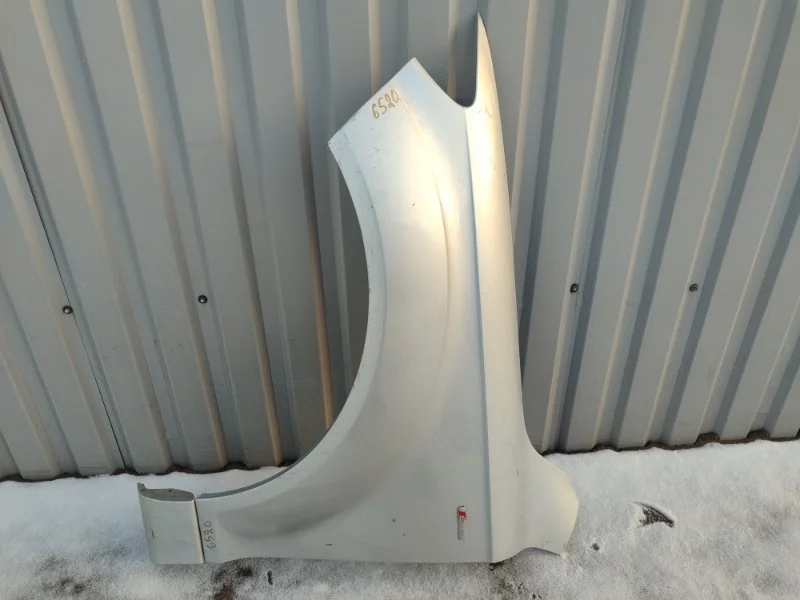 Крыло Audi Q7 4L0821101 4L, переднее левое