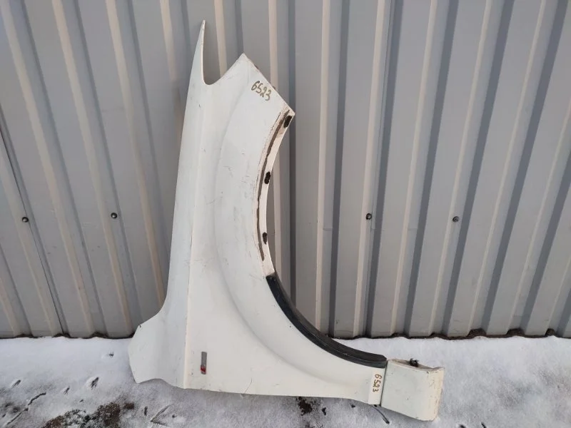 Крыло Audi Q7 4L0821102 4L, переднее правое