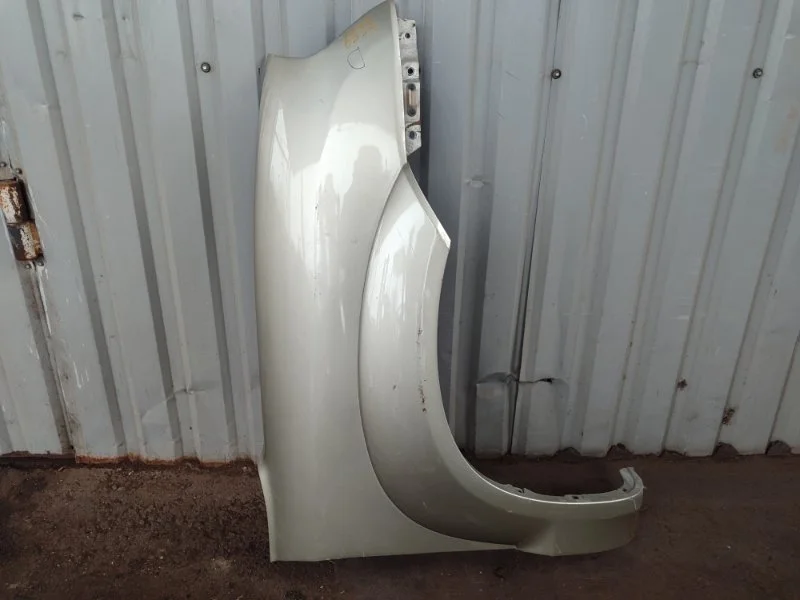 Крыло Hyundai Tucson 663212E130 JM, переднее правое