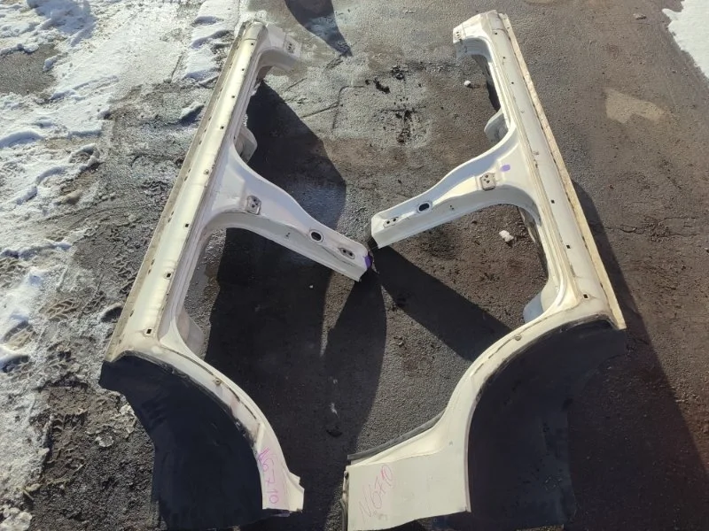 Порог кузова Lexus Lx470 6131160110 100