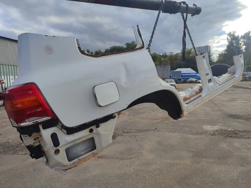 Порог кузова Toyota Land Cruiser 6016160890 200