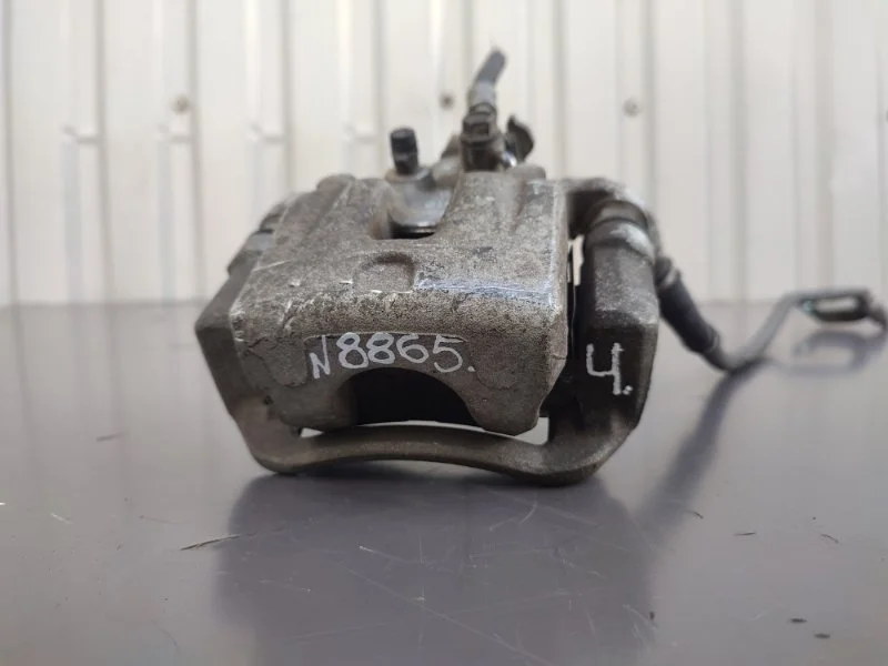 Суппорт тормозной Hyundai Elantra 58400A6300 5, задний правый